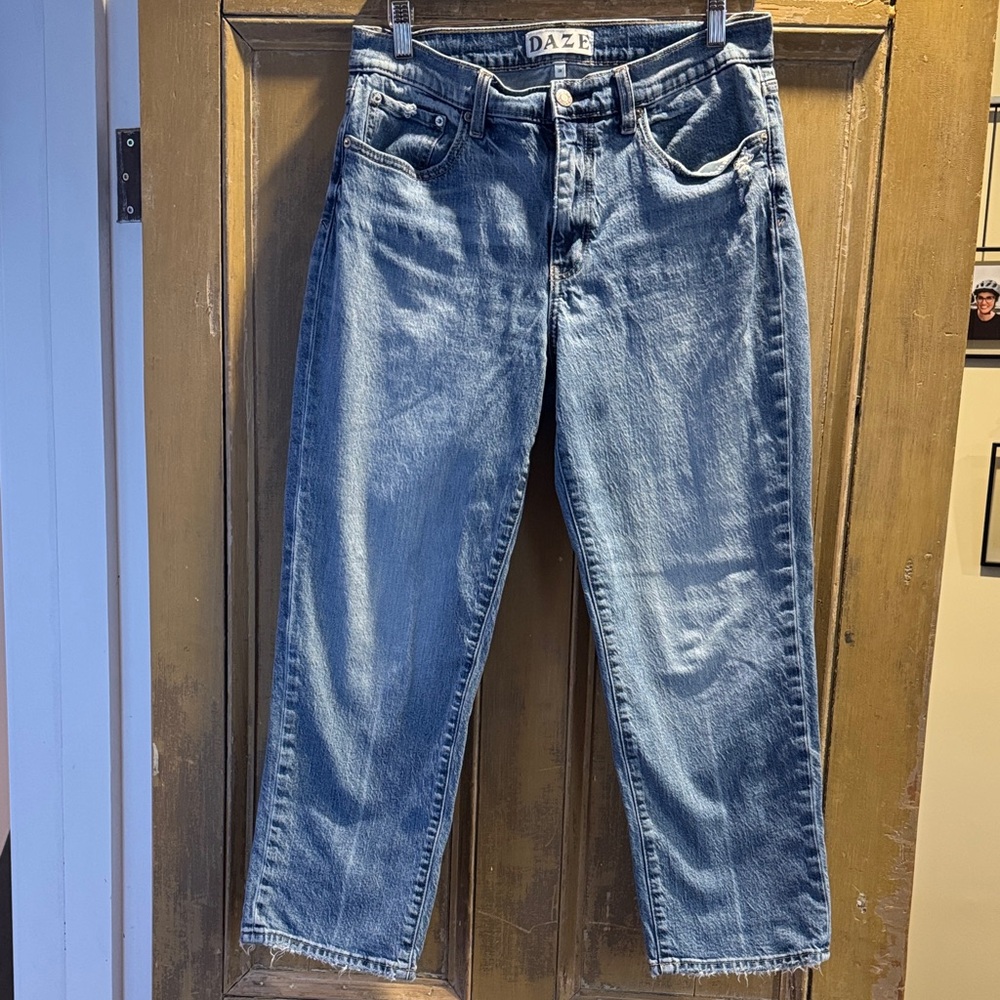 Daze Women's Relaxed Blue Jeans